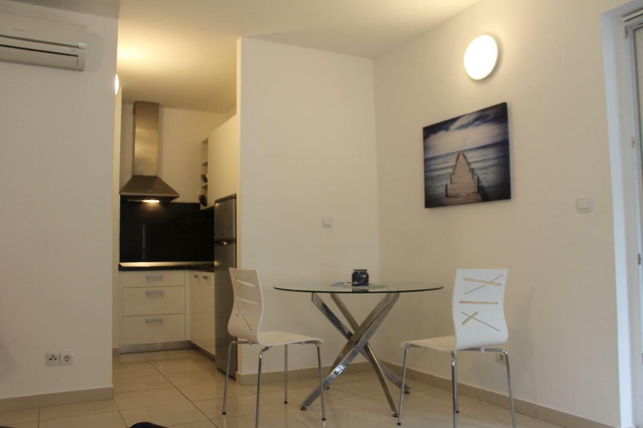 Apartman M&M Stara Novalja Ngoại thất bức ảnh