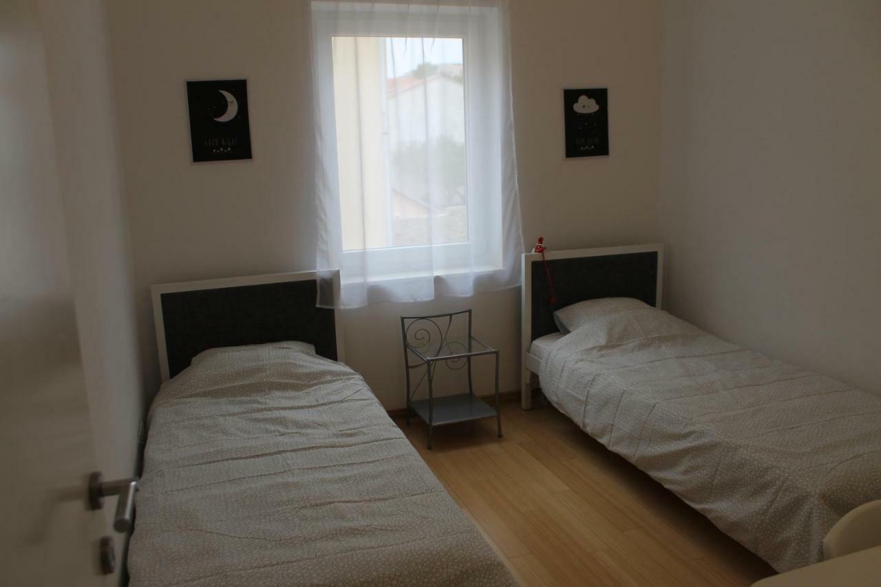 Apartman M&M Stara Novalja Ngoại thất bức ảnh